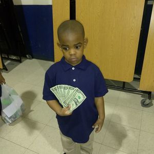 Meet your Posher, Miriam